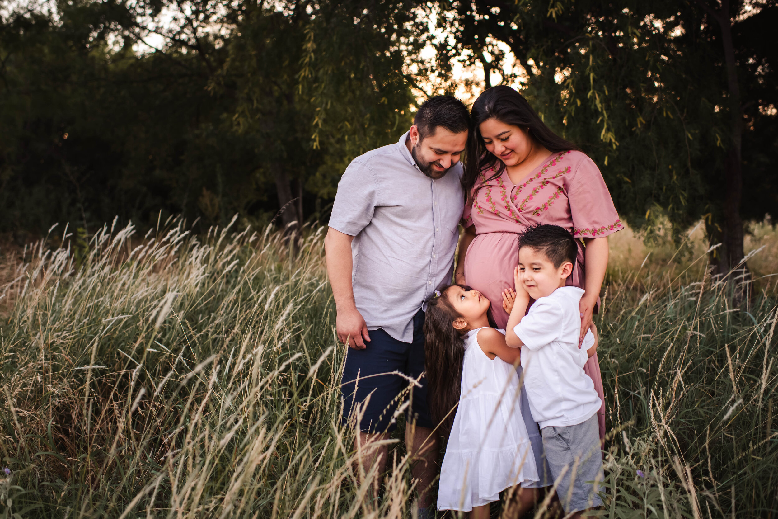 sweet family clothing maternity session
