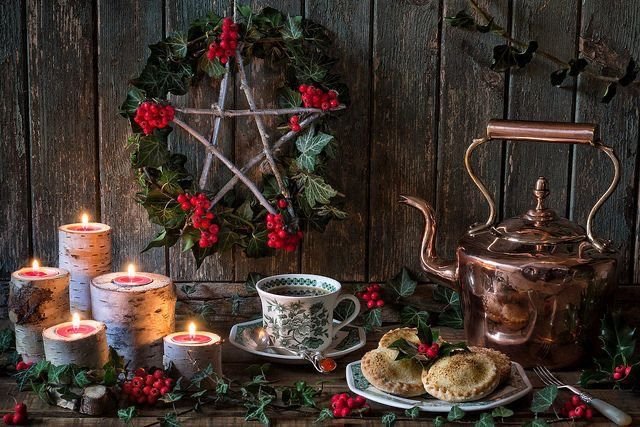 The Pagan Symbols of Yule 