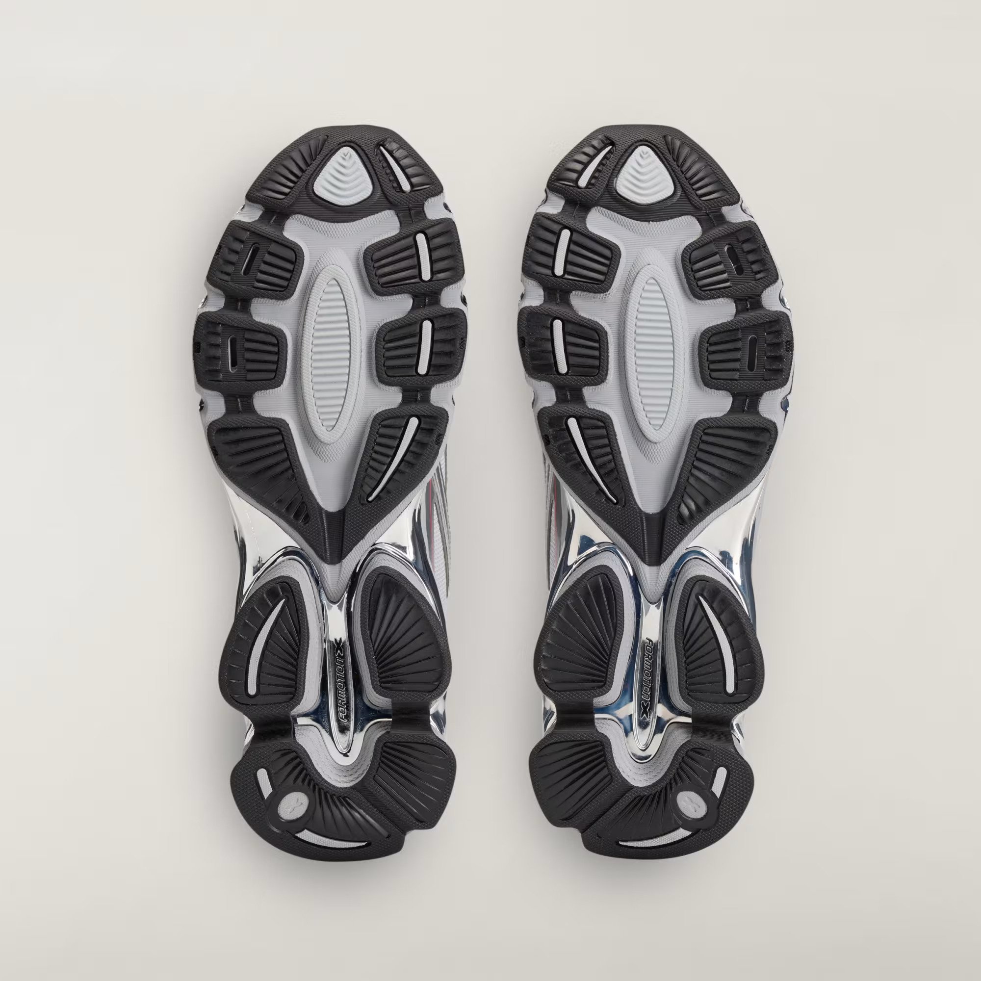 F50_FORMOTION_SP5DER_Shoes_Silver_KZ6575_03_standard.jpg.jpg
