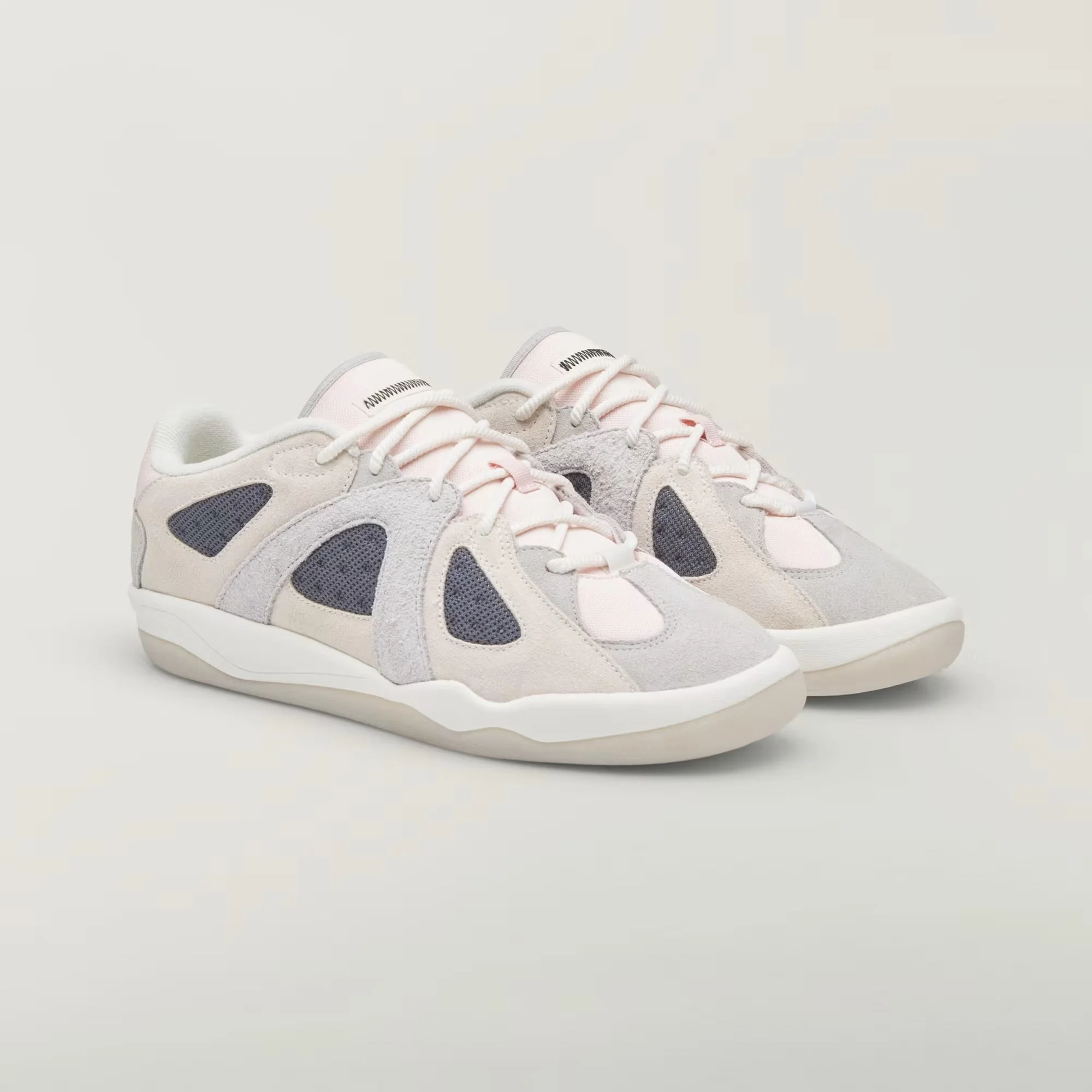 BADBO_1.1_Shoes_White_LC5466_04_standard.jpg-2.jpeg