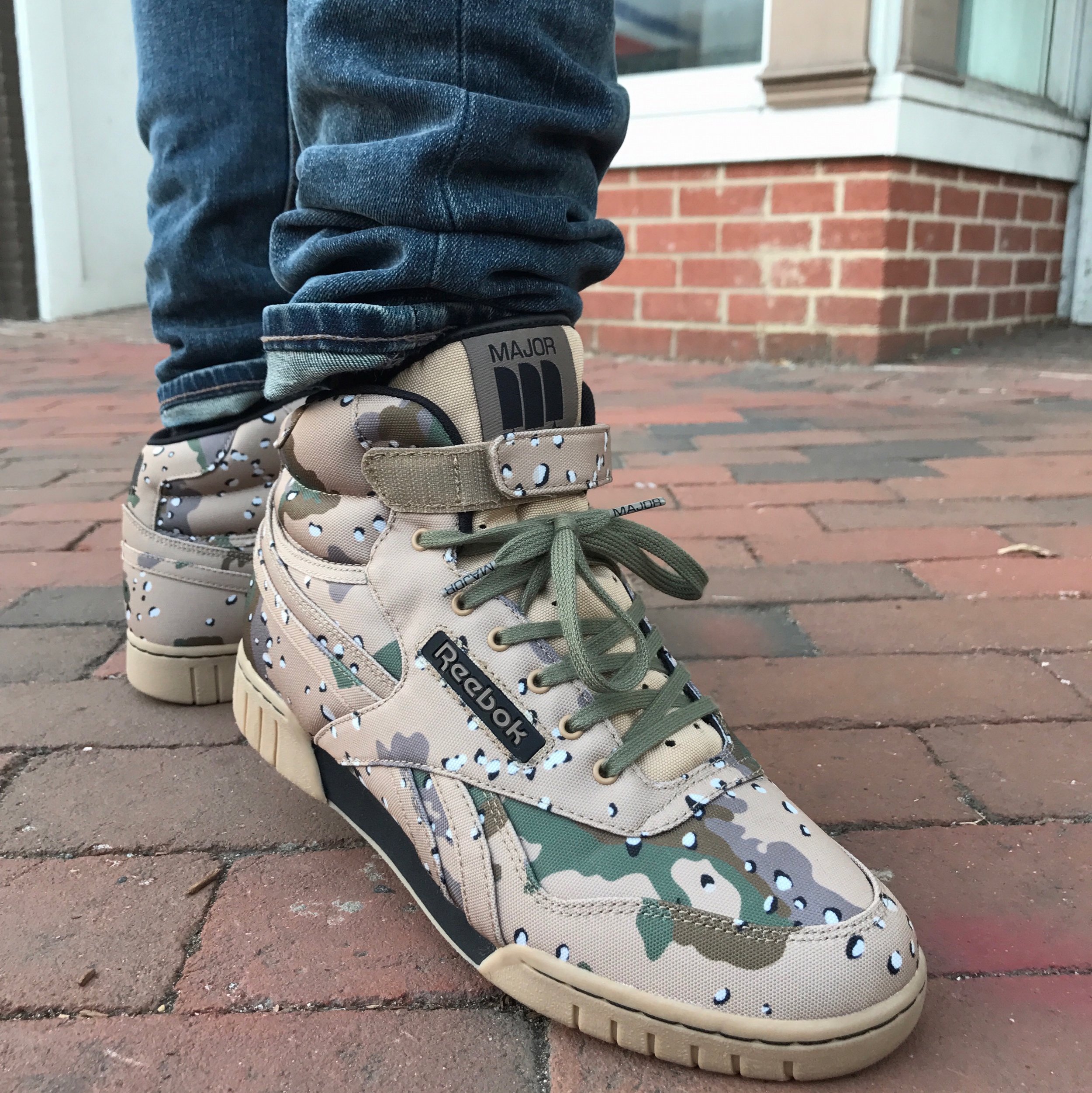 MAJOR_Exo_OnFoot2.jpg