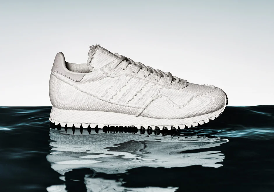 adidas-daniel-arsham-new-york-white-denim-uv-print-2.jpg