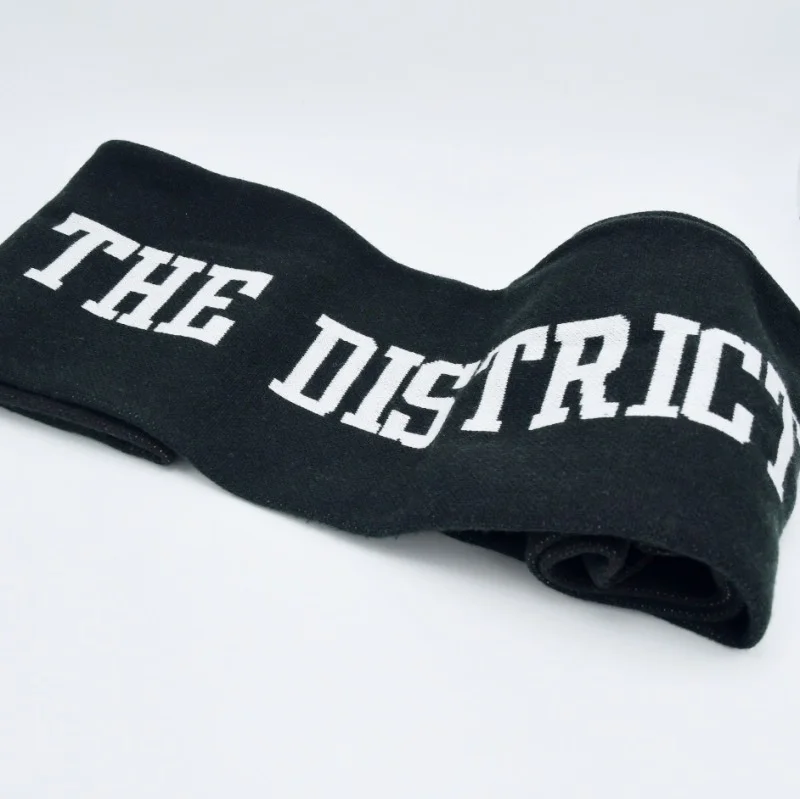 MJR_TDOC_SCARF_B.jpg