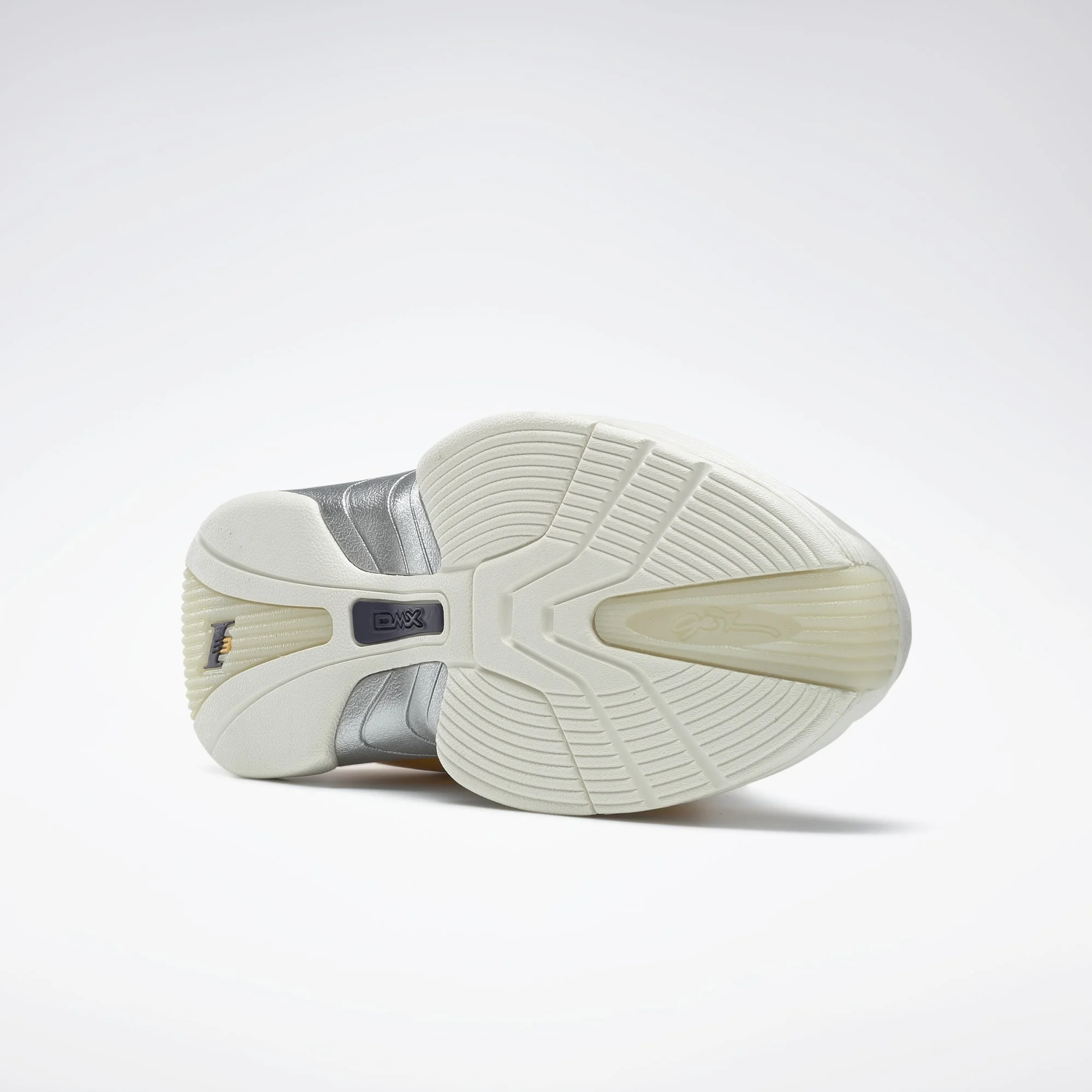 Answer_V_x_Eric_Emanuel_Shoes_Gold_EH0408_05_standard.jpg