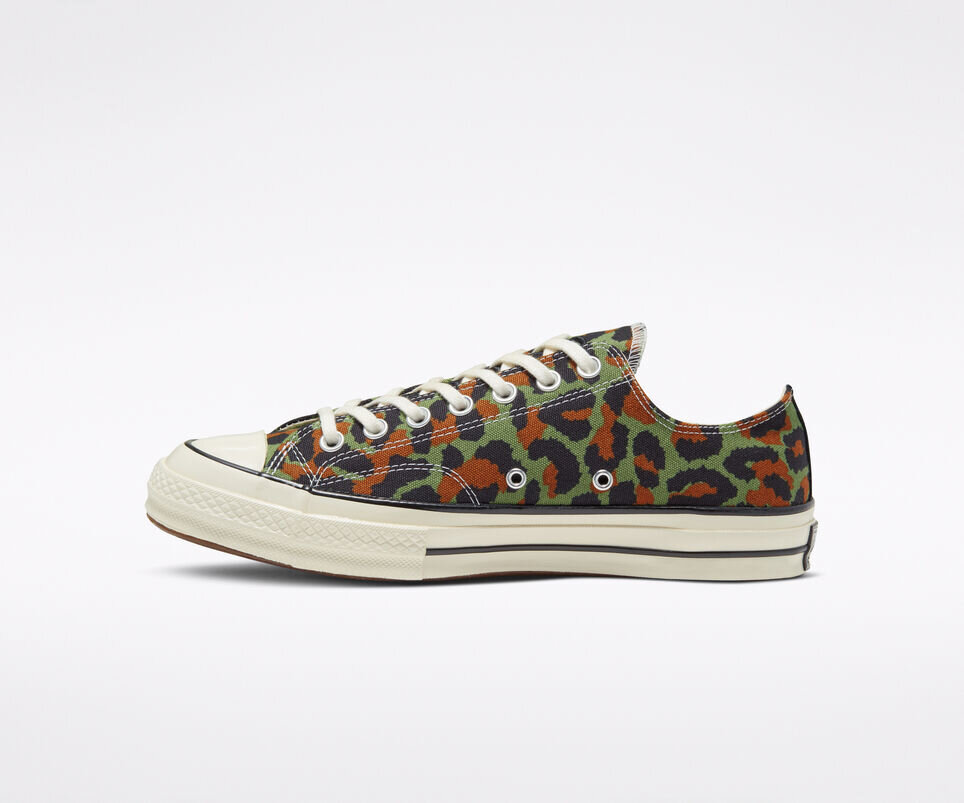 converse x invincible chuck 70