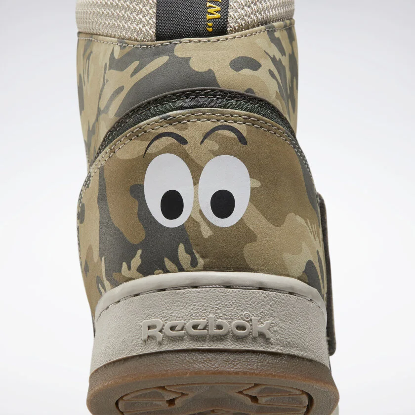 Reebok x Alien U.S.C.M. Bug Stomper 