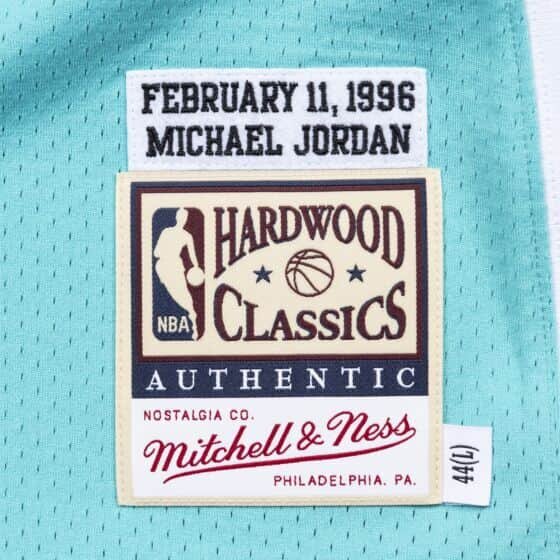 Mitchell & Ness Authentic Jersey All-Star East 1996 Michael Jordan
