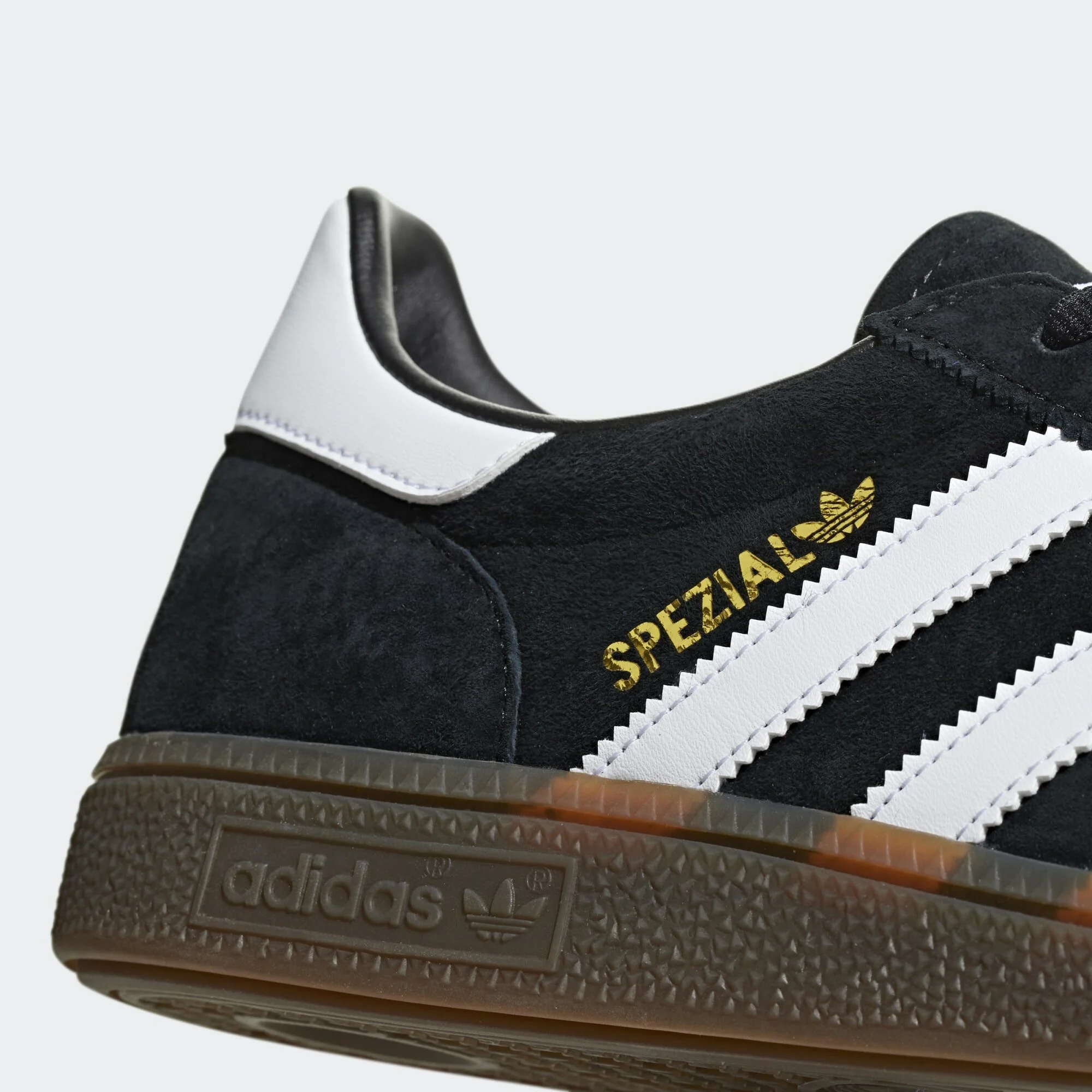 black and white spezial