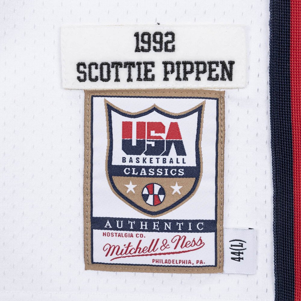 Authentic Warm Up Jacket Team USA 1992 Scottie Pippen - Shop Mitchell &  Ness Outerwear and Jackets Mitchell & Ness Nostalgia Co.