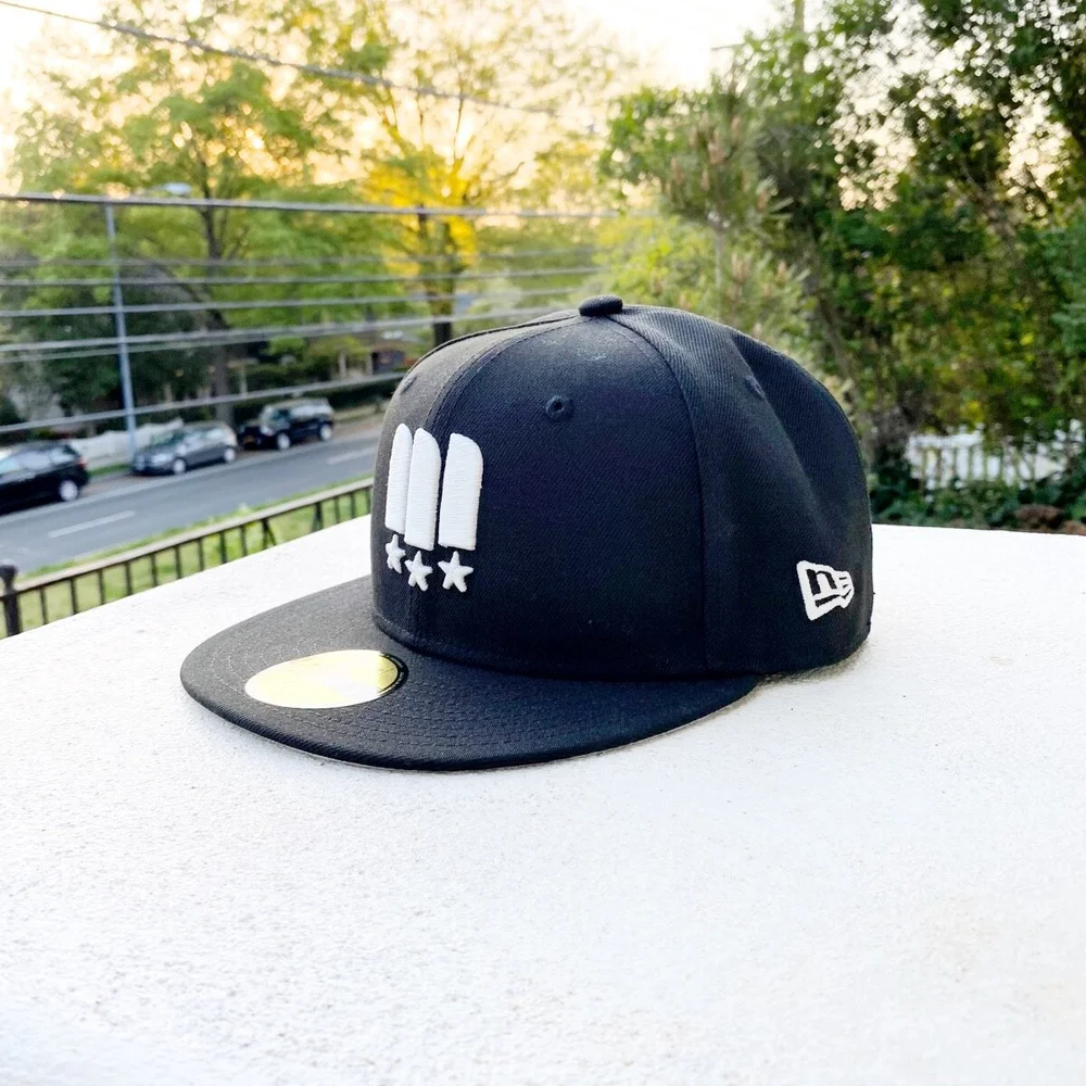 Major Presents The District Of Champions 59fifty Fitted Cap In Black By New Era Major