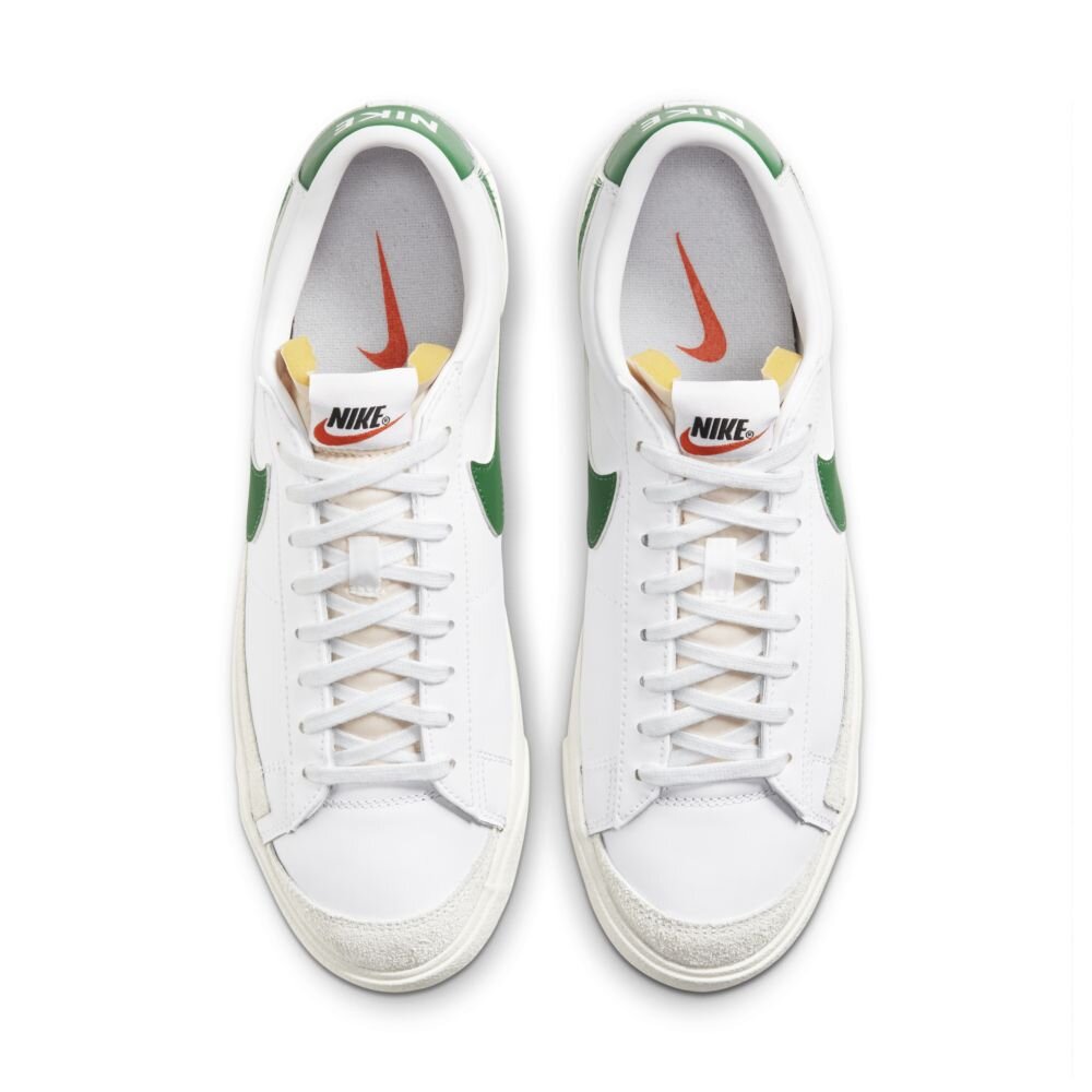 Nike Blazer Low 77 Vintage In White Pine Green Major