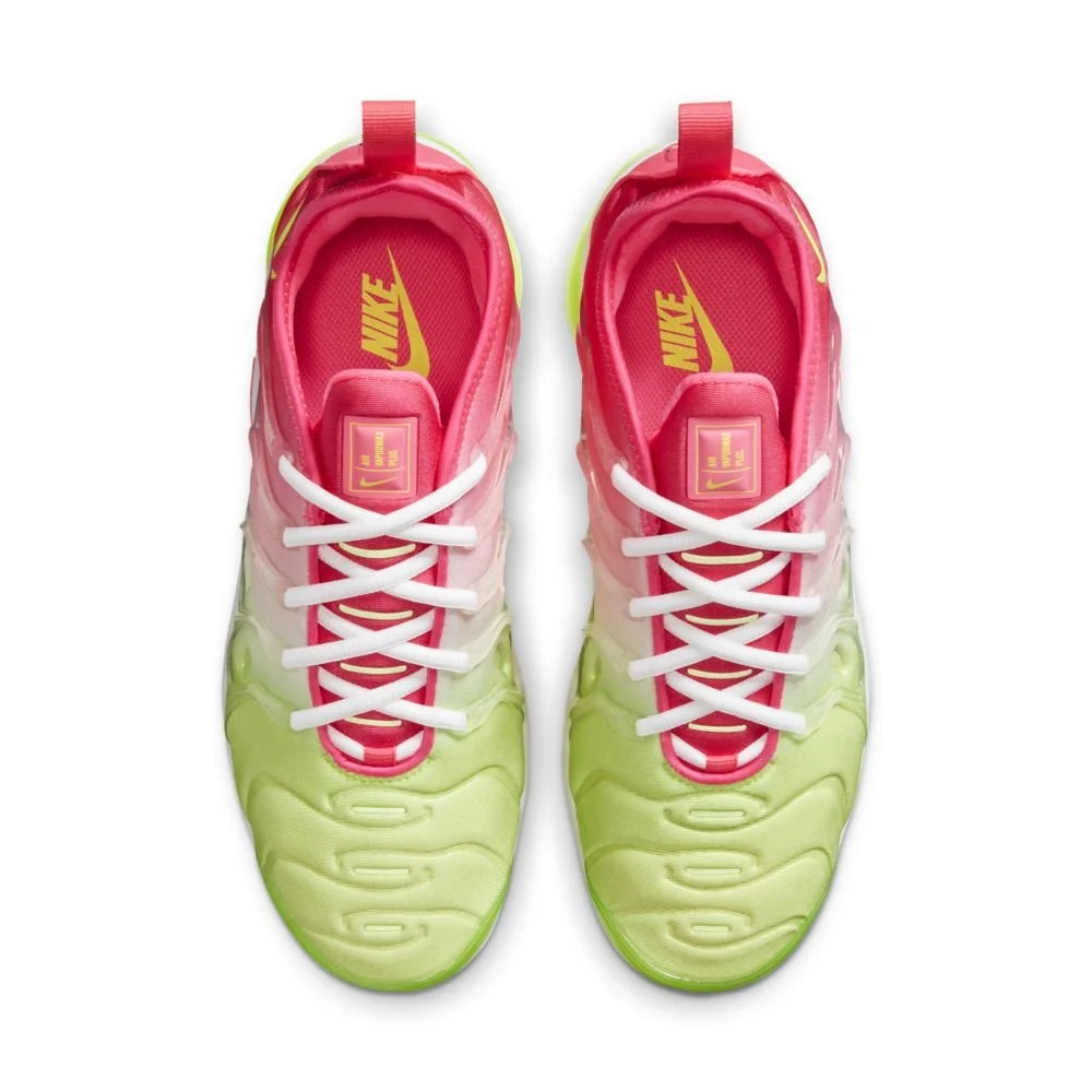 volt hyper pink vapormax