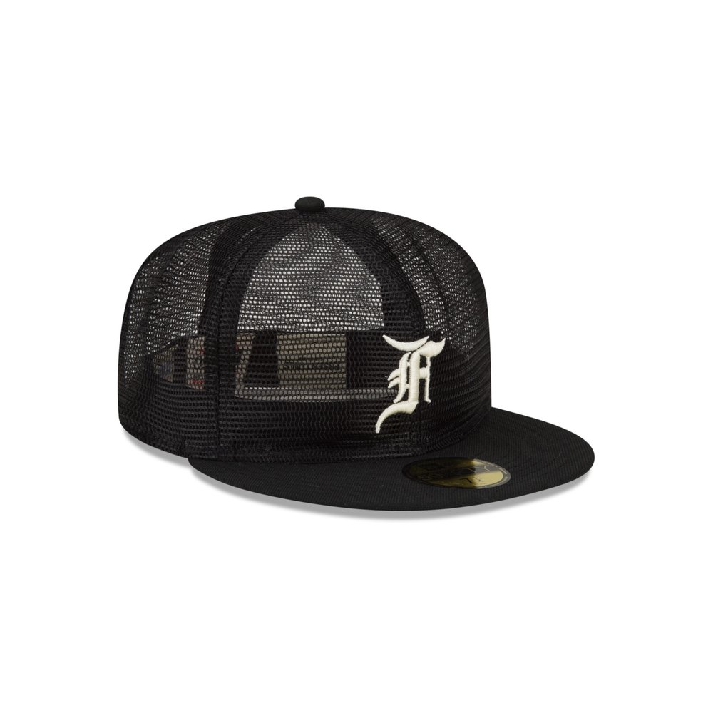 New Era x Fear Of God Essentials 59Fifty Fitted Cap (green)