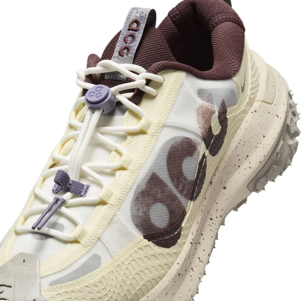 Nike ACG Mountain Fly 2 Low in Sanddrift — MAJOR