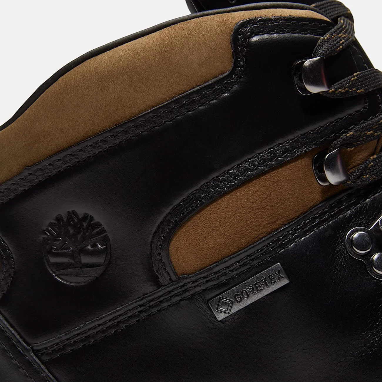 Mens-World-Hiker-with-GORETEX-Membrane-TBL-Black-FullGrainOlive-ALT7.png.jpeg