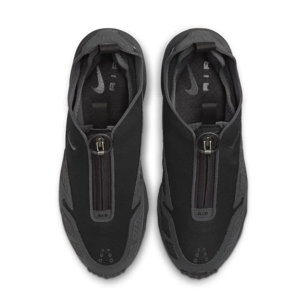 Women's Nike Air Max SNDR GORE-TEX in Black/Dark Smoke Grey