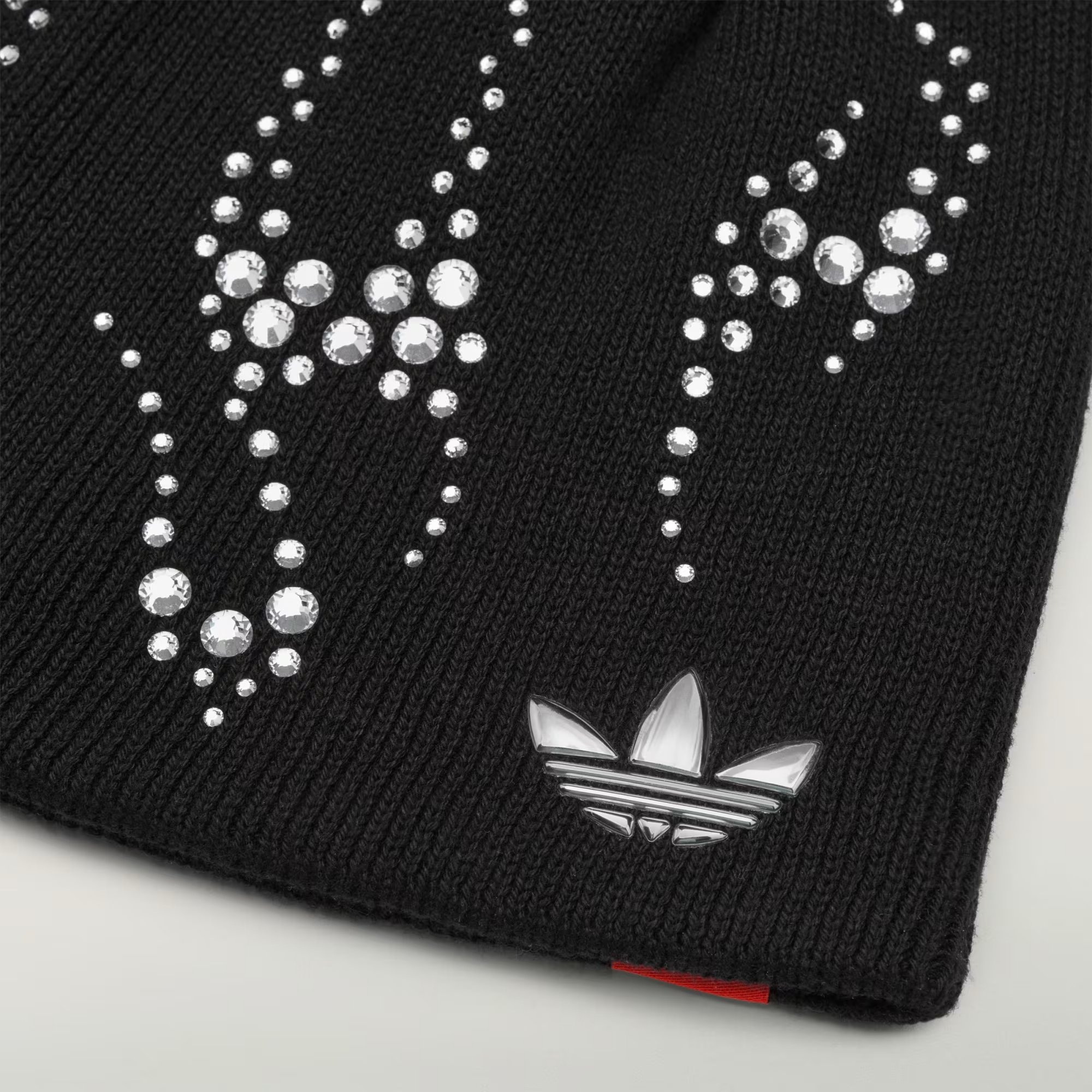 HELLSTAR_BEANIE_Black_KY7336_41_detail.jpeg