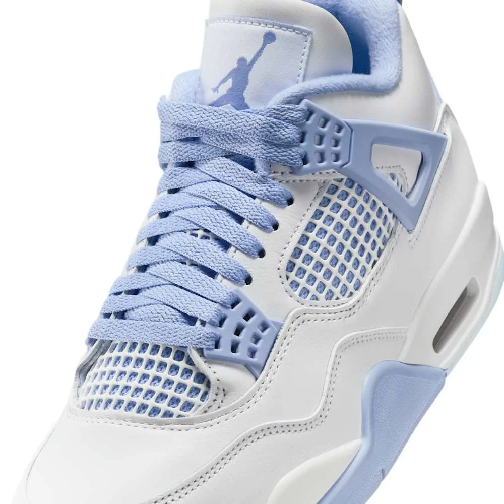 Air Jordan 4 Retro ホワイト/ブルー Women's Air Jordan 4 Retro in White/Aluminum — MAJOR