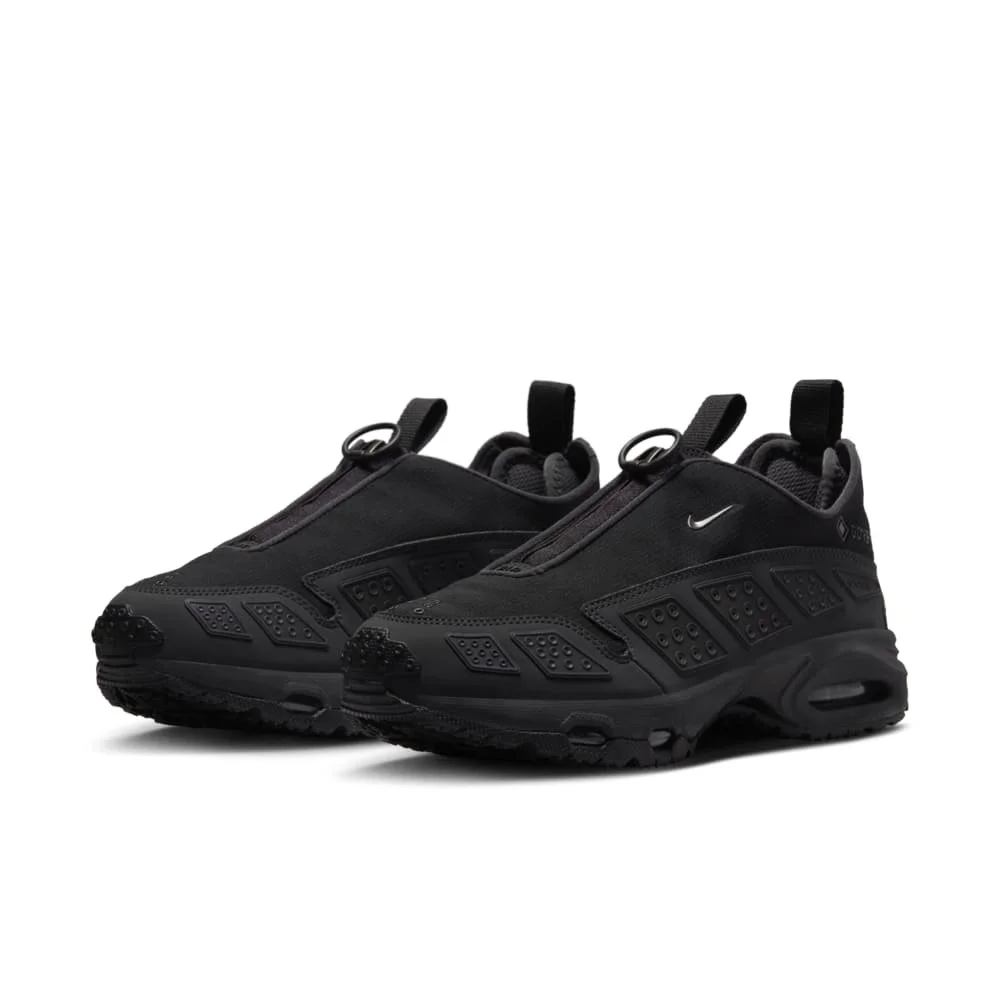 NIKE WMNS AIR MAX SNDR GORE-TEXブラック 27.5 Women's Nike Air Max SNDR GORE-TEX in Black/Dark Smoke Grey