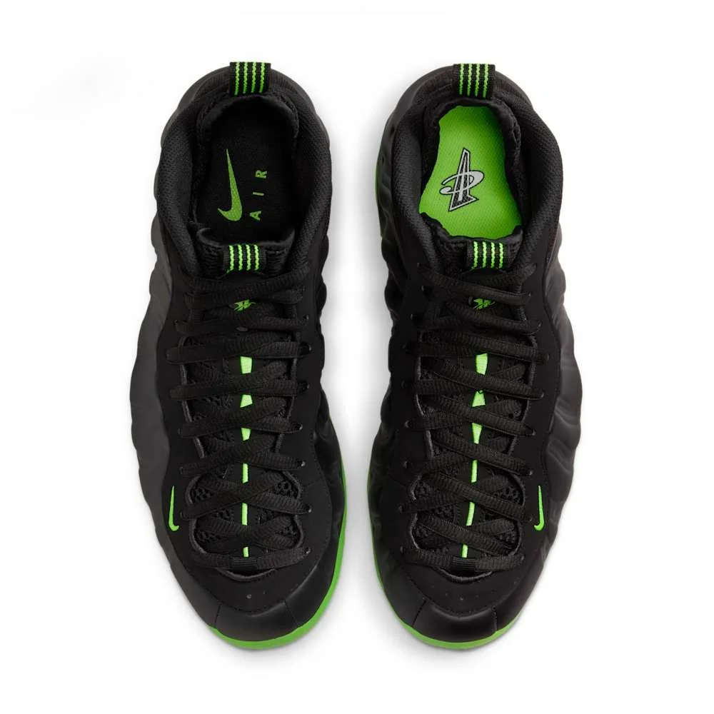 Nike Air Foamposite One in Black/Volt — MAJOR display picture 2