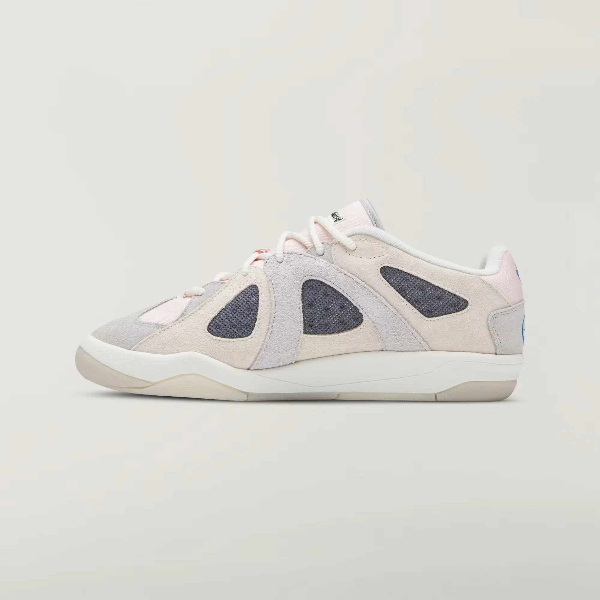 BADBO_1.1_Shoes_White_LC5466_06_standard.jpg.jpeg