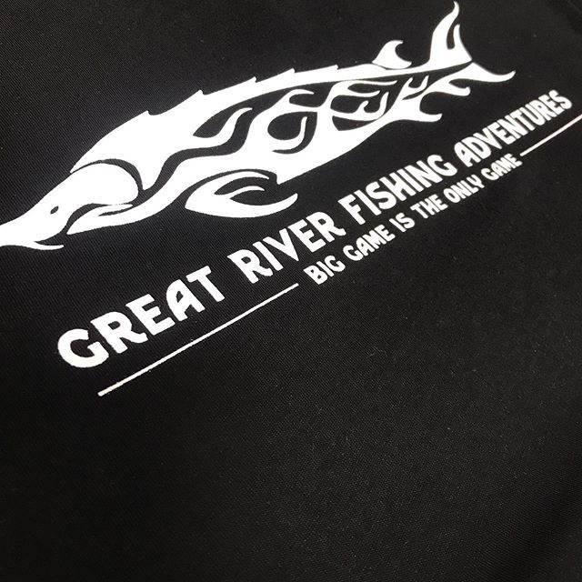 We have worked to put something great together for all you fisherman out there.  We look forward to bringing @fishingsturgeon the right Garments to go with there amazing fishing team. .
.
.
#monsterslivehere
#greatriverfishingadventures #sturgeon #st
