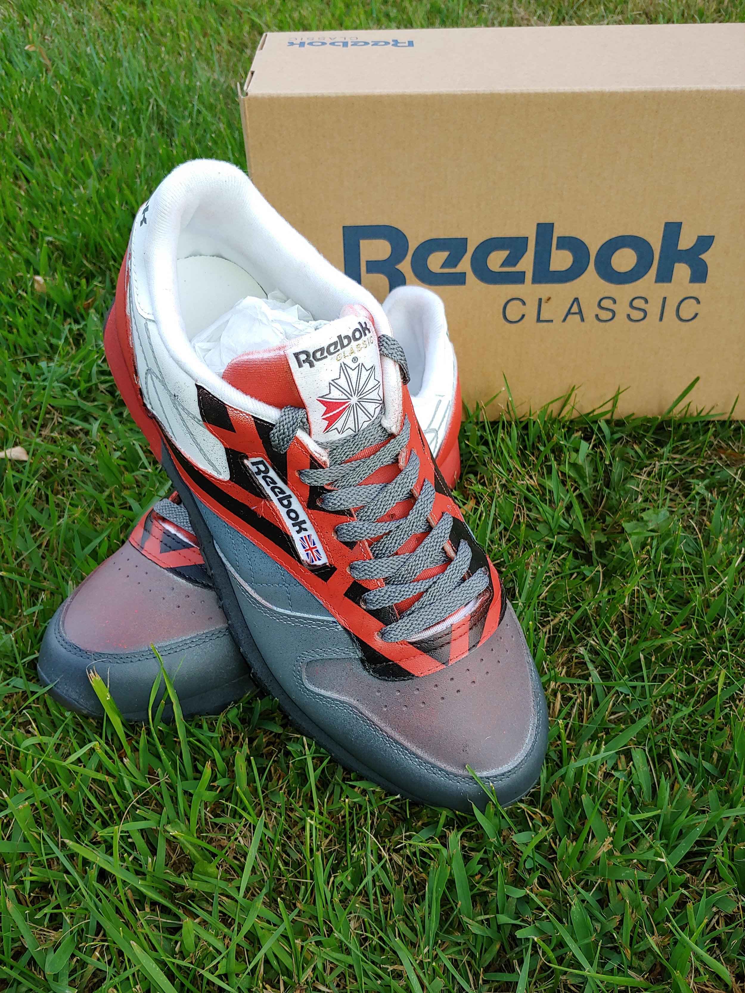 dramatiker Godkendelse Prestige Audifax Custom Hand Painted Reebok Classics - Men's sz 10 — Audifax Art