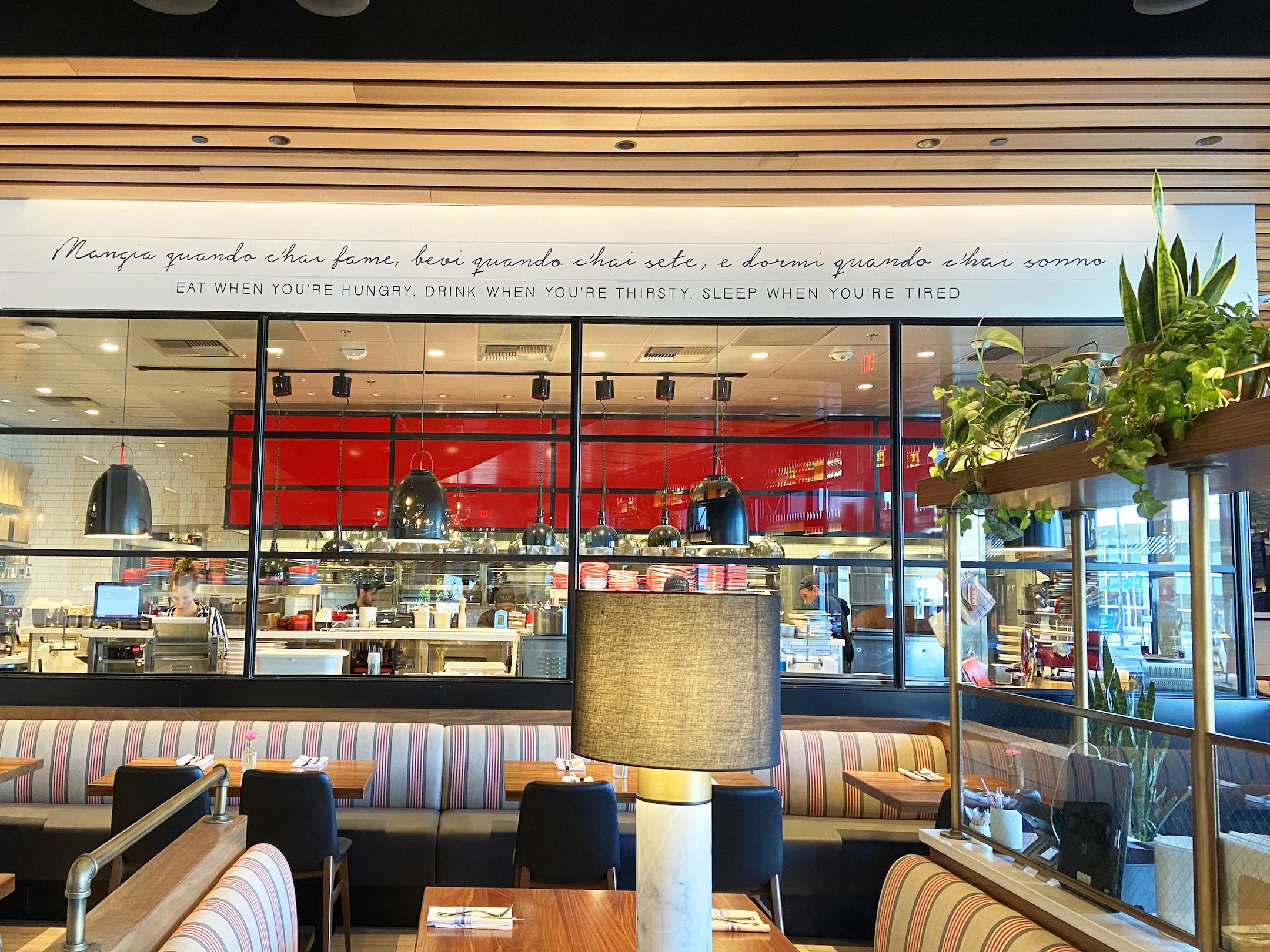 madison mural by muralist audifax, north italia madison, restaurant mural, quote mural, hilldale mall mural, italian restaurant mural