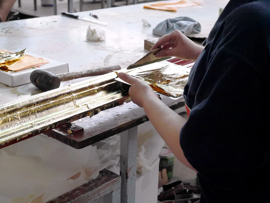 Who can resist gold leaf?! This beautiful centuries-old process is meticulously done by hand on every single strip of this line of moulding. 
