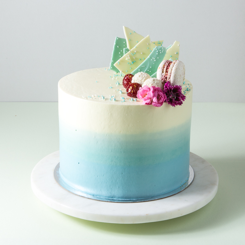Navy Blue White Wedding Cake