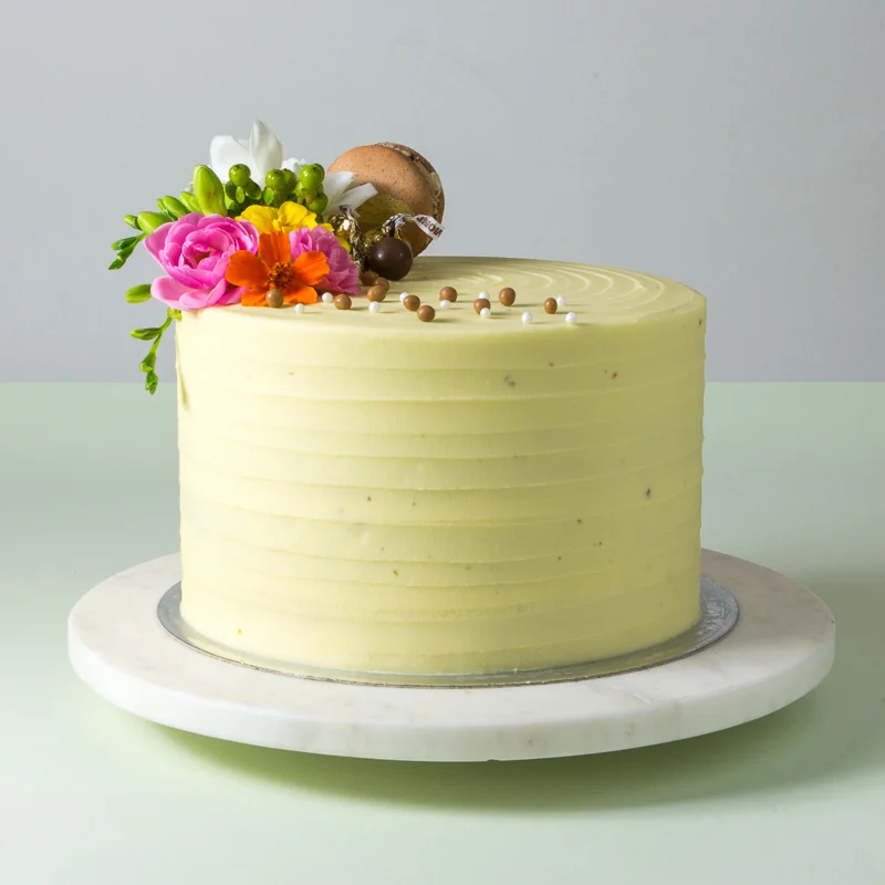 8" Banana Cake