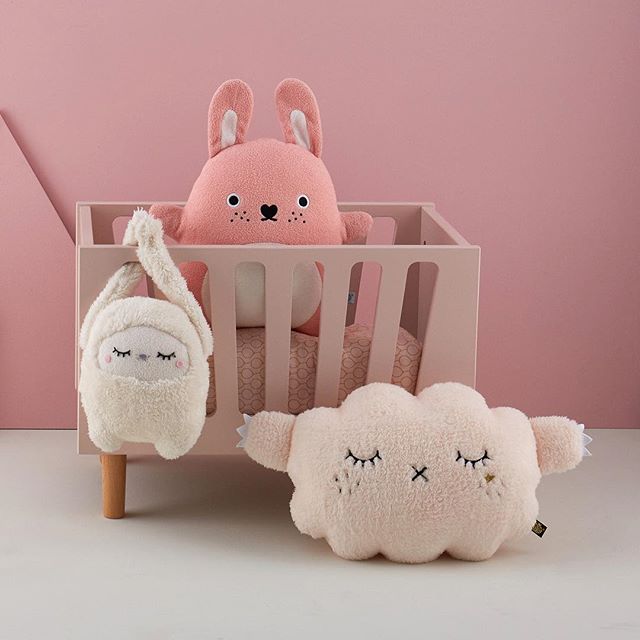 @whiteblackgreykids have some stunning kids products, the @noodoll plush toys are our favourite though, look at how cute they are 😍