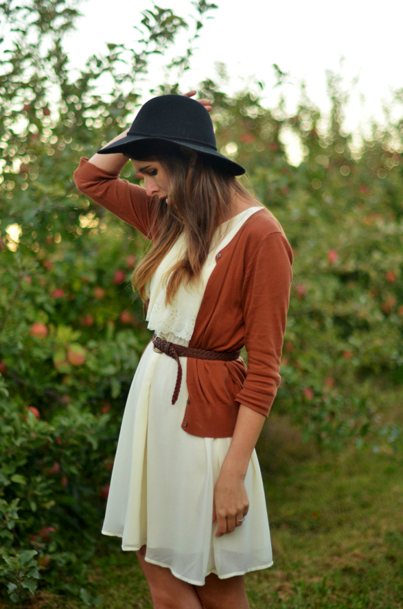 Girly Outfit Ideas for Fall