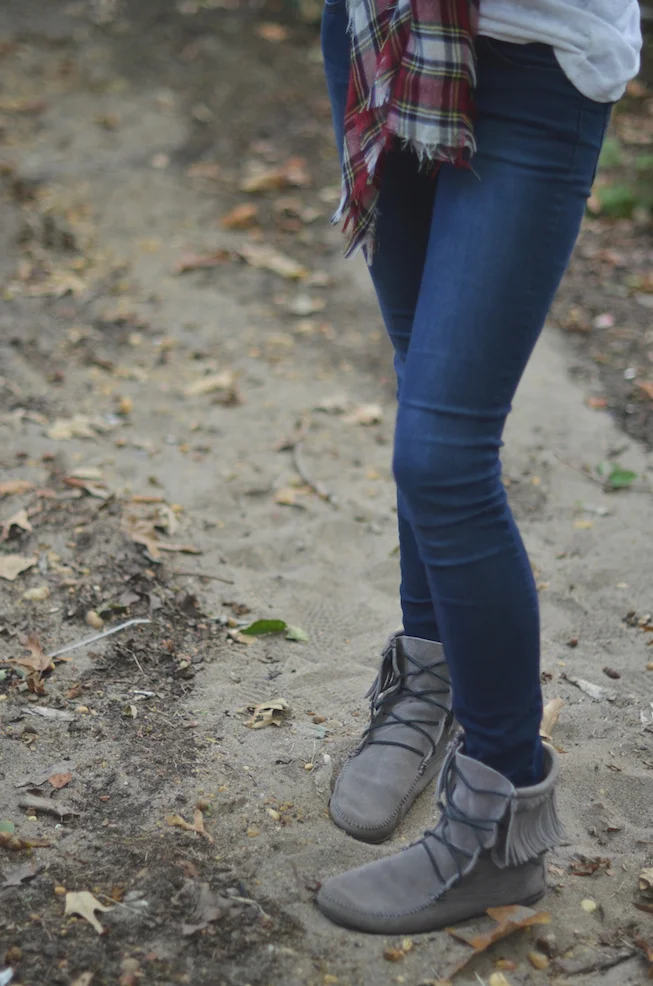 Minnetonka Tramper Boots Styling