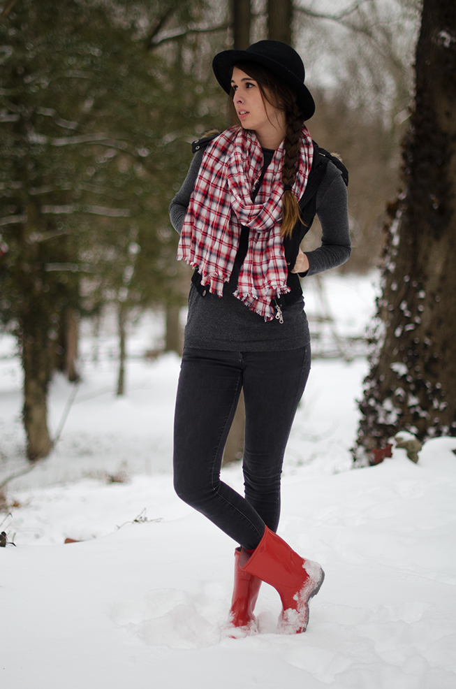 Fine and Feathered - Snow Style