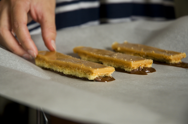 Fine and Feathered Homemade Twix Bars