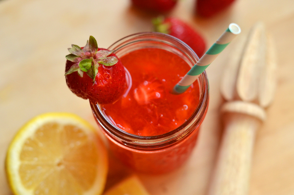 Fine and Feathered Drink Photography