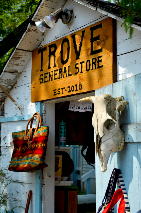 Fine and Feathered Blog