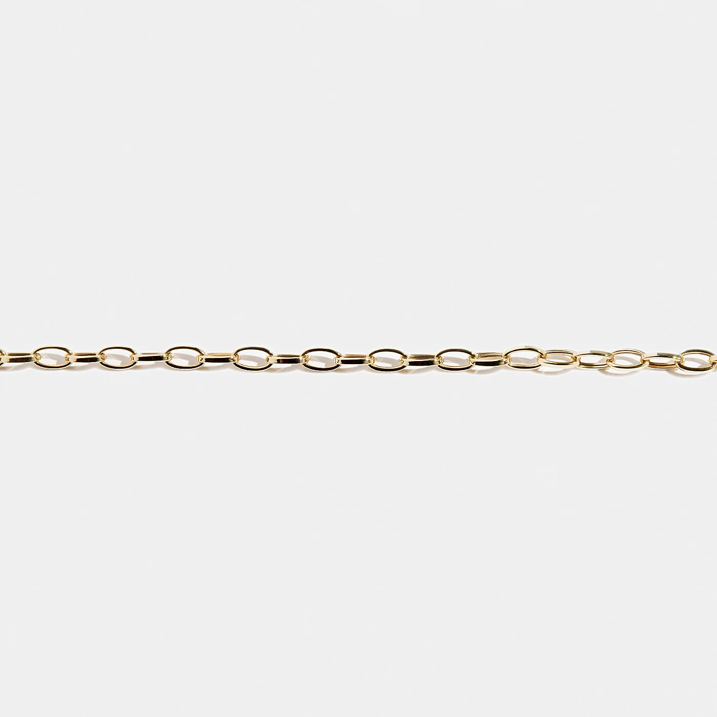 OVAL LINKED BRACELET .jpg