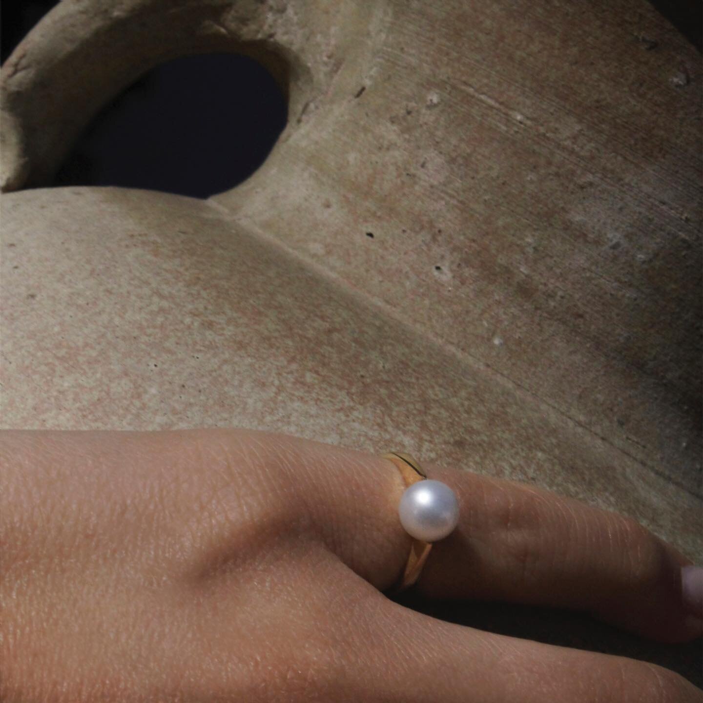 Classic Pearl Ring in 14k yellow gold 

Photography &amp; Content Creation: Studio Ato @creativestudioato