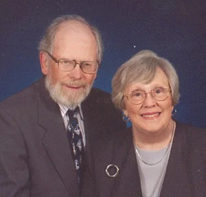 frank-and-pat-helme.jpg