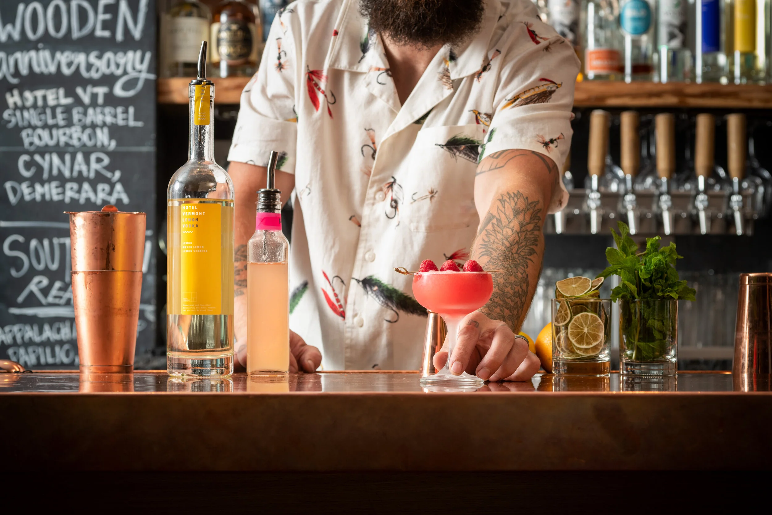 Bar Lead, The Harborvale, a Marriott Autograph Collection  