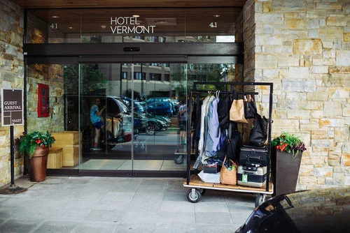 (PT) Bell / Valet at Hotel Vermont