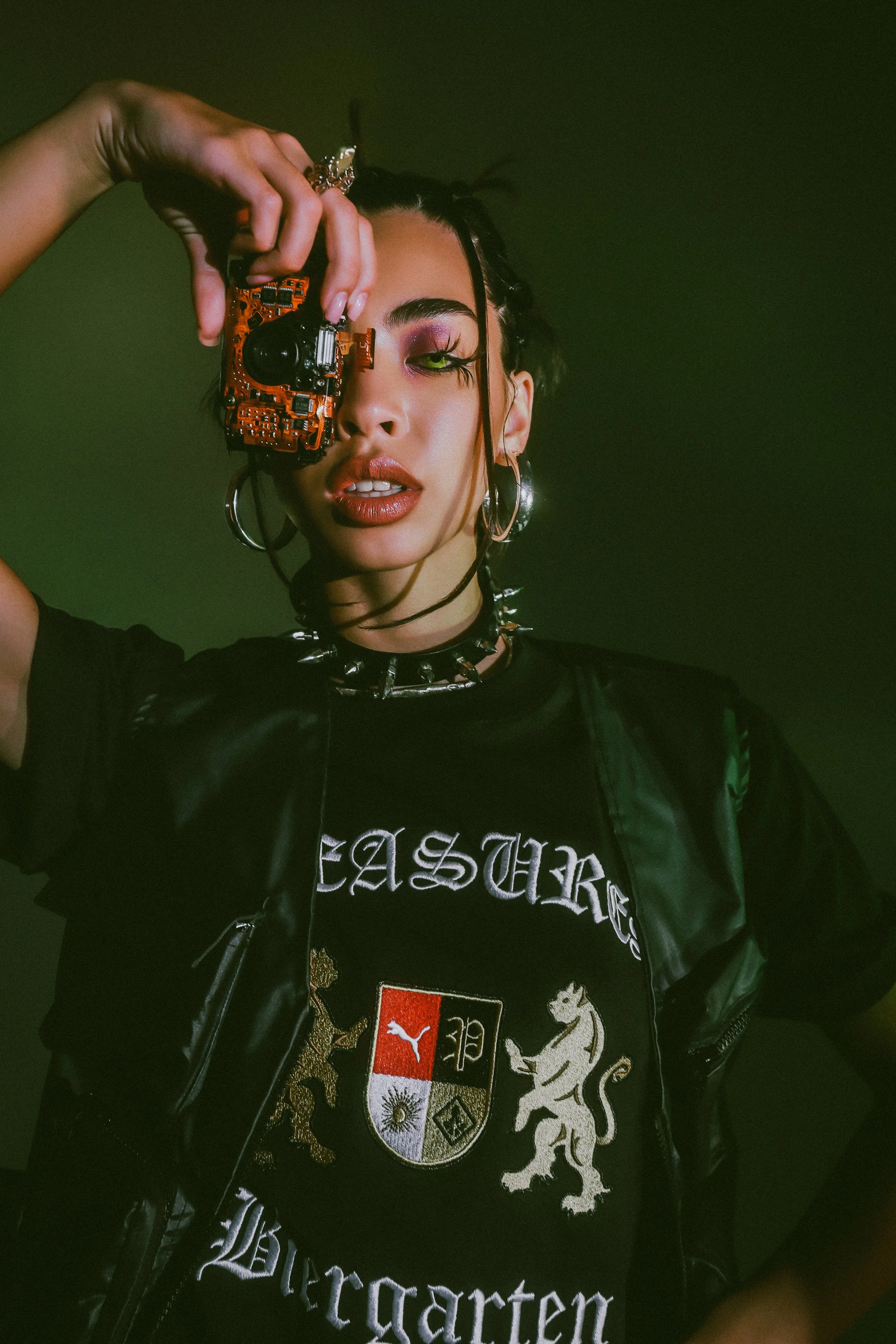 Puma_x_Pleasures_FACES_mag_by_Tribunalova_30.jpg