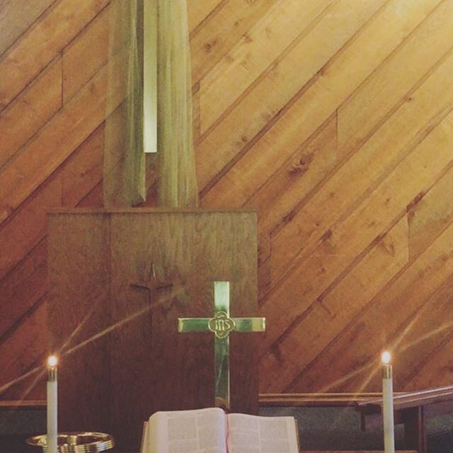 We&rsquo;re live at 11 on Sundays! See you at the altar!