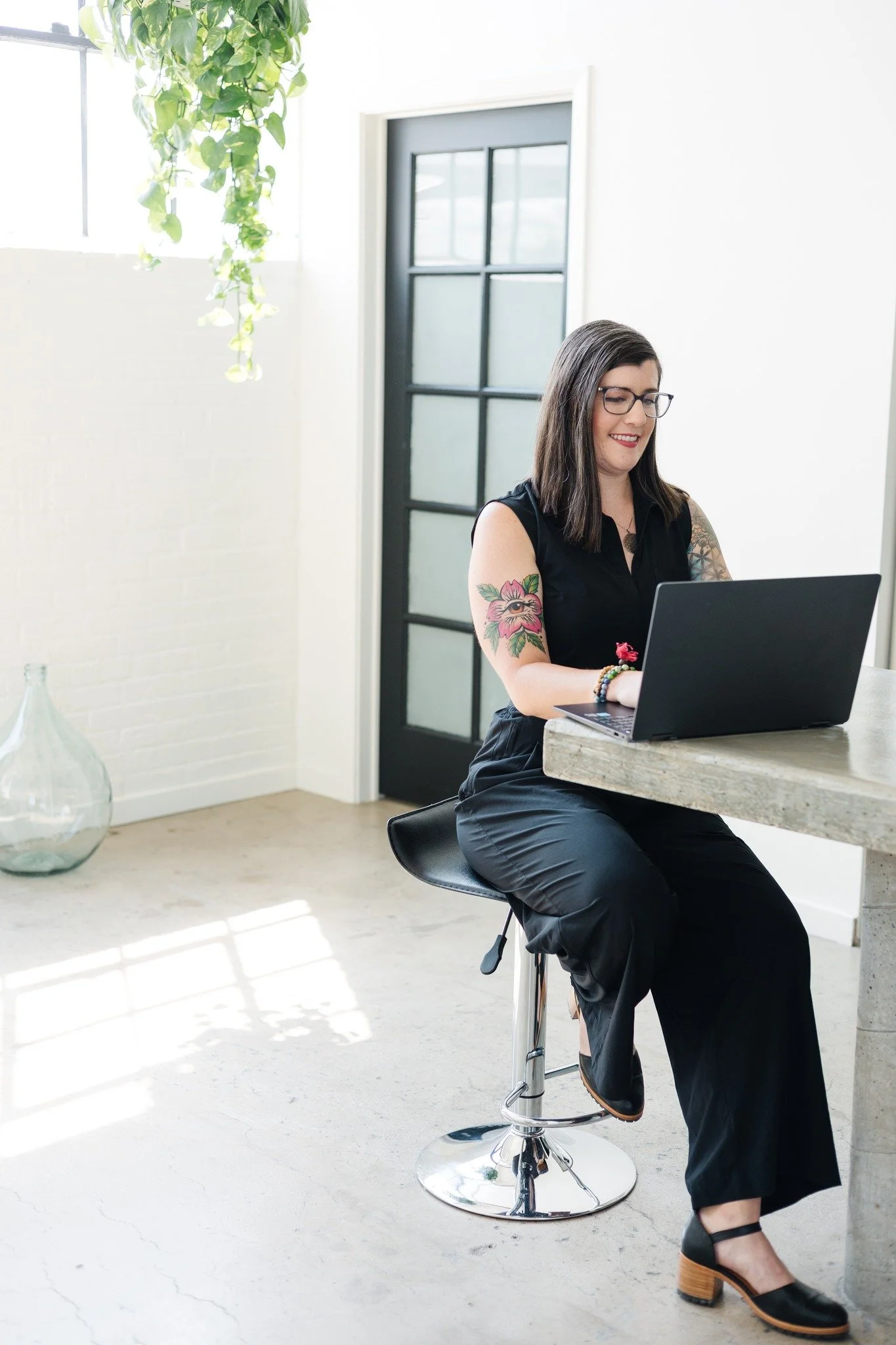 &quot;I want to write a book. Where do I start?&quot;

Start by identifying:
- Who is your audience?
- Why do you want to write this book?
- And why now?

WRITE THESE DOWN and keep them close.
Refer to them often.

Also determine which publishing pat