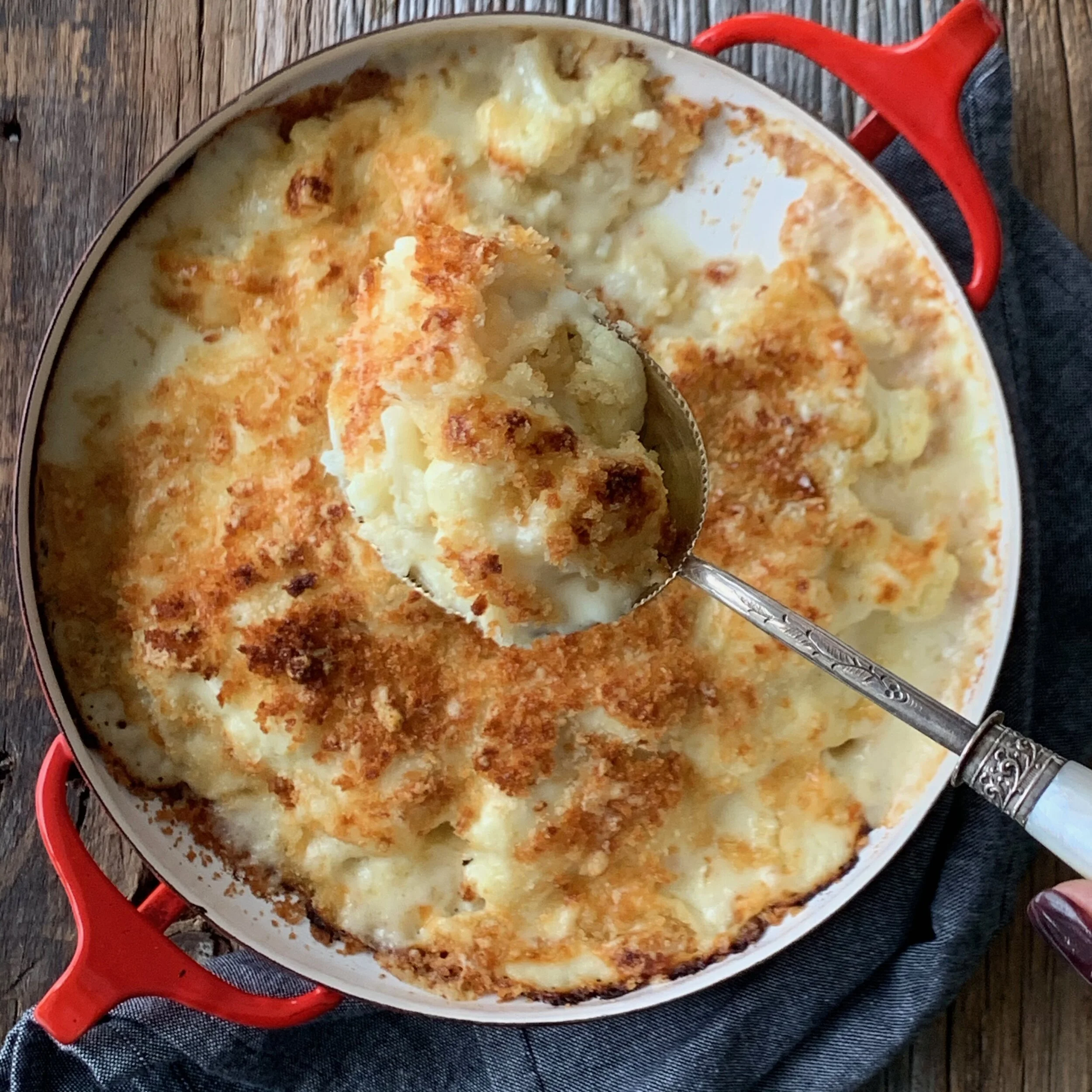 CAULIFLOWER CHEESE CASSEROLE