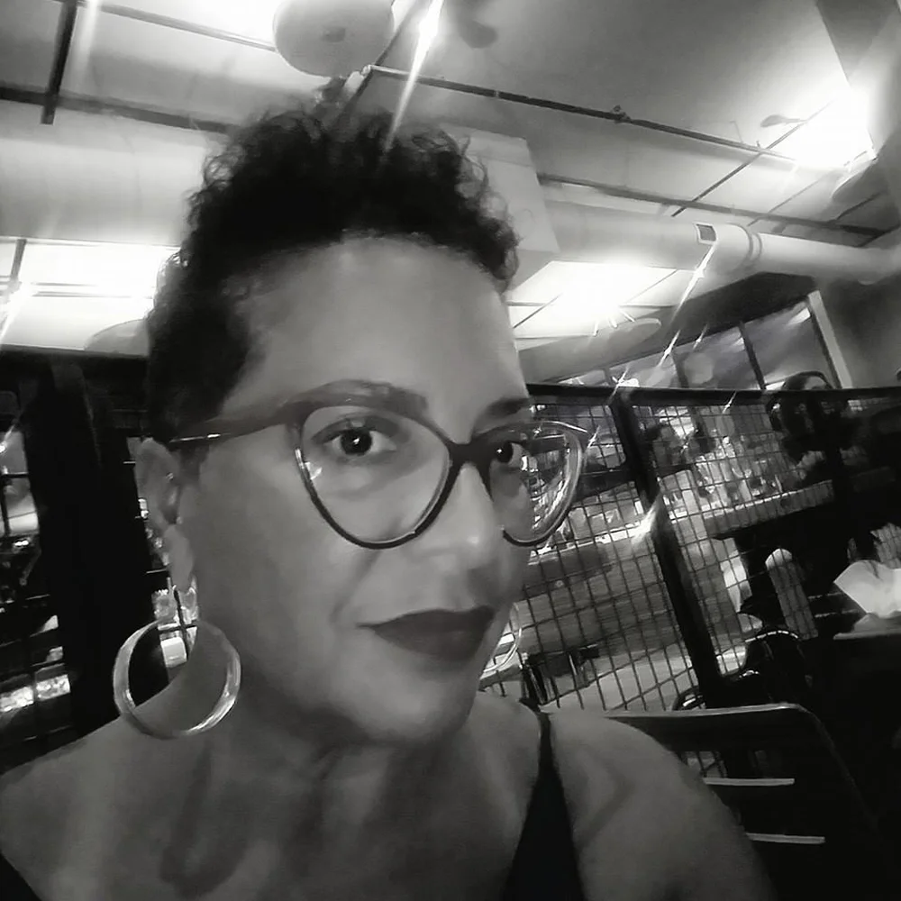 Susan Laws :: Hair Stylist 312.949.9080 | 773.203.4526 cell| book online