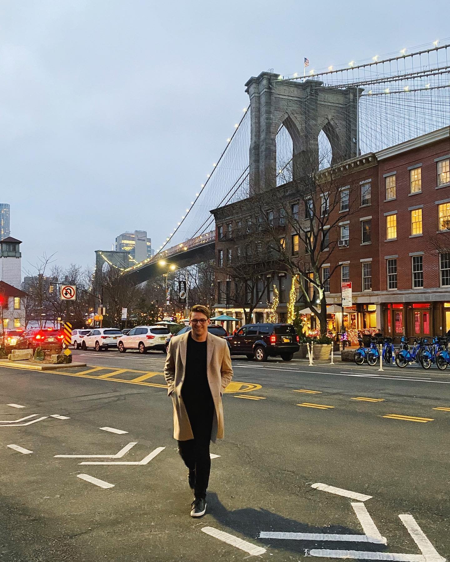 tan coat = daring pop of color. y/n?