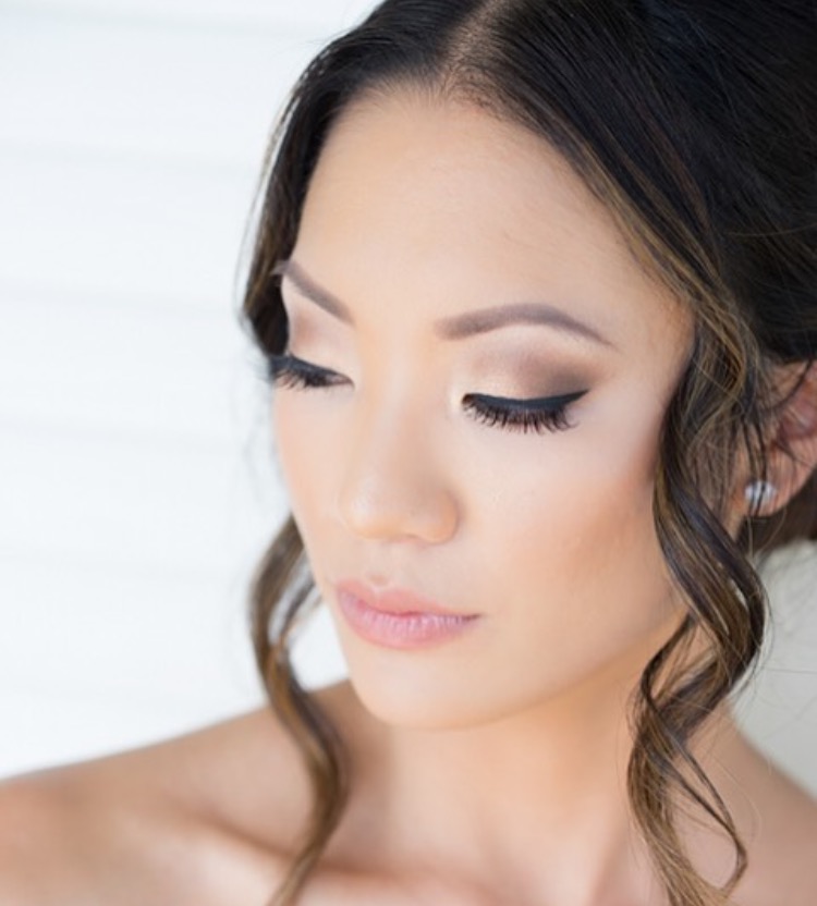 Wedding Hair Makeup Trends Looking To